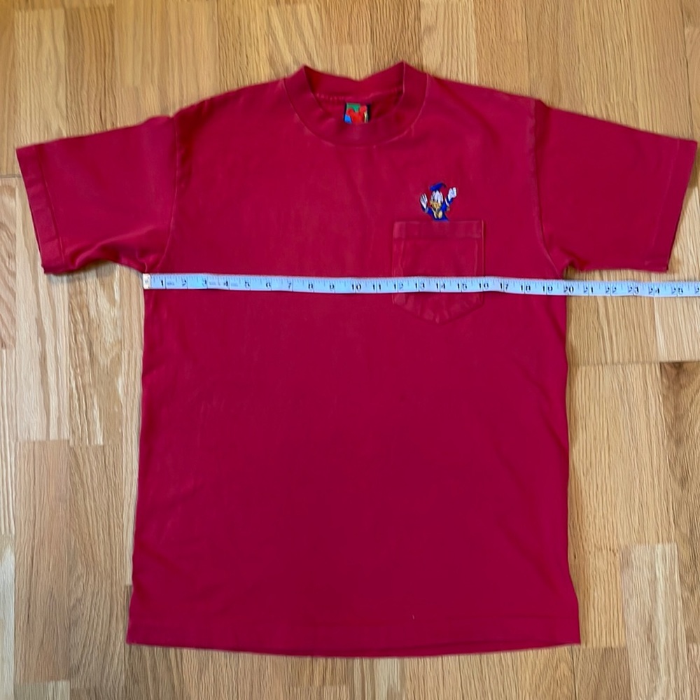 Vintage Mickey Unlimited Donald Duck Embroidered Red Pocket T Shirt Medium - Picture 6 of 7